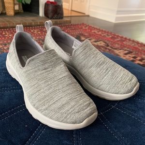 Skechers Go Walk sneakers